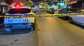 Esenler'de iki grup arasında silahlı kavga: 2 kişi yaralandı
