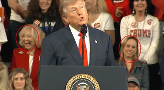 Trump destekçileriyle dalga geçti: En aptalca şeyleri bile söylesem alkışlıyorsunuz
