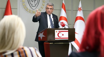 Boyun fıtığı KKTC Cumhurbaşkanı Erhürman'ın 15-16 Ekim Ankara ziyaretini erteletti