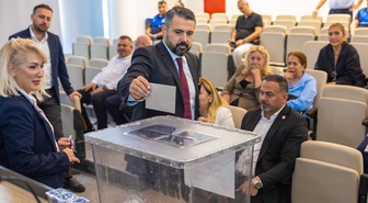Mersin’de iki ilçenin başkanvekilliğini CHP'li isimler kazandı