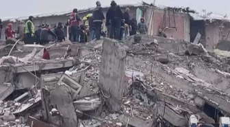 Deprem sonrası yıkım ihalelerinde rüşvet operasyonu: 3'ü kamu görevlisi 14 kişi tutuklandı