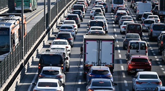 İstanbul'un trafiği Nübel'i de çıldırttı