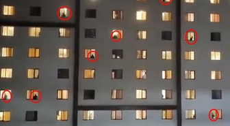 Görüntüler öğrenci yurdundan: Hepsi tek bir ağızdan bağırdı