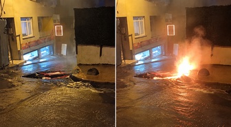 İstanbul'da korku dolu anlar! Sel suları arasında elektrik kabloları alev aldı