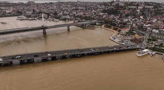 İstanbul'da polis helikopteri, Sarıyer ve Haliç'te sel alanlarını havadan inceledi