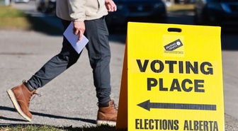 Alberta'da Kanada'dan ayrılık sürecini başlatabilecek referandumda oylama başladı