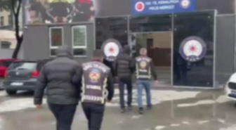 Bağcılar'da trafikte araçtan inip tartışan 2 sürücüye 360 bin lira ceza! Ehliyetleri 60 gün geri alındı