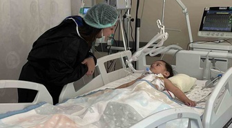 Konya'da 1 yaşındaki bebek ablasının oynadığı cevizi yuttu! Akciğerinden sabaha kadar süren ameliyatla çıkarıldı