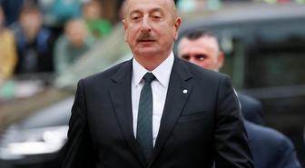 Azerbaycan 31 Türk'e kapıyı kapattı! Listede Fatih Erbakan ve Ahmet Çakar da var