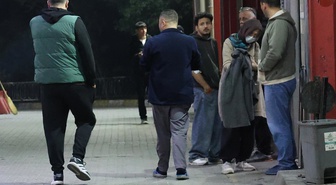 Sahilde korkunç kavga! Kopan kulak parçası kayıp