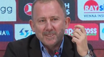 Canlı aktarıyoruz! Sergen Yalçın için imza töreni düzenleniyor