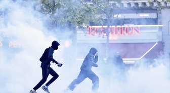 Fransa'da yeni protestolar öncesi alarm! Askerler sahaya iniyor