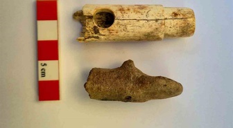 Troya'da 160 yıllık kazı tarihinde bir ilk! 2 bin 800 yıllık kemik flüt gün ışığına çıktı