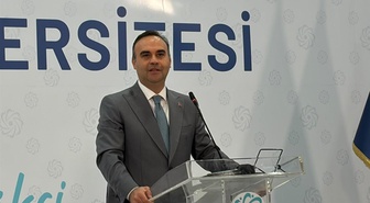 Bakan Kacır: 2027'den itibaren telefonlardaki yabancı navigasyon uygulamalarını silip yerli uygulamaya geçmeye hazırlanıyoruz