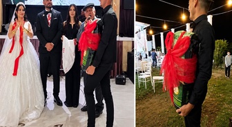 Serik'teki düğünde ziraat mühendisi damada gübre dolu çuval hediye edildi