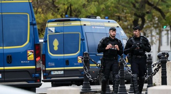Fransa'da ordu da sahaya indi! Gösterilerde 135 gözaltı, Paris'te 24 metro istasyonu kapatıldı