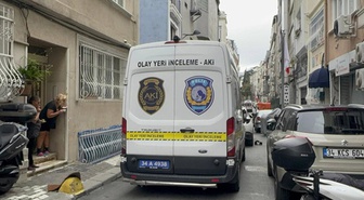 Yan binaya geçmek istedi! 26 yaşındaki kadının feci sonu