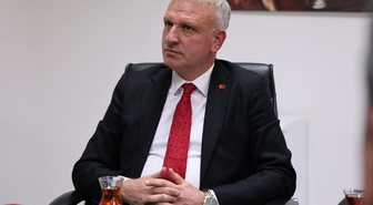 Azerbaycanlı gazeteciden Oktay Saral için hadsiz çıkış! Tepkiler çığ gibi büyüdü