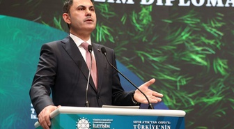 Bakan Kurum’dan Antalya’daki hortum sonrası korkutan uyarı! 'Uçurumun kenarına ilerliyoruz'