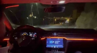 Doğubayazıt'ta ölümlü kaza anı arka koltuktaki telefona yansıdı! Sürücü hayatını kaybetti