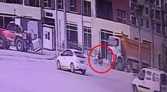 Motosiklet sürücüsünün kahreden sonu! Geriye bu görüntüler kaldı