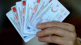 Kimliklerde büyük değişim! İlk olarak memurlar kullanacak