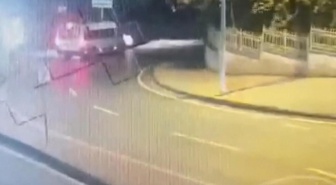 Taksim'de kazanın ardından servis şoförünü kaçırıp 80 bin lirasını gasbettiler! 2 şüpheli tutuklandı