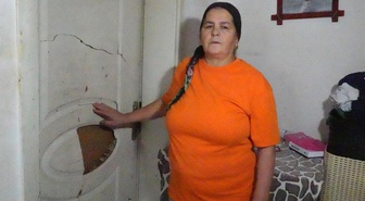 Antalya'da 22 yaşındaki otizmli oğlundan şiddet gören anne yardım istedi: Her yerim mosmor