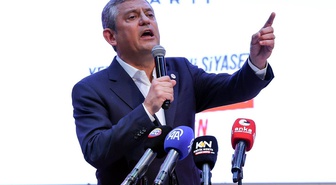 Özgür Özel'den ev hapsindeki Dedetaş'a ziyaret