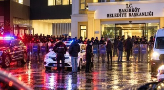 Bakırköy Belediyesi soruşturmasında 39 kişi tutuklandı! Başkanın babasına ev hapsi