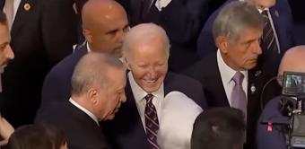 Cumhurbaşkanı Erdoğan, G20 Zirvesi'nde Biden ile ayaküstü sohbet etti