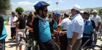 'Pedal Pedal Vangölü' Bisiklet Ekibi Van'a Ulaştı