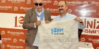 Siirt'te, Şair Yazar Hilmi Yavuz İçin Saygı Günü Düzenlendi