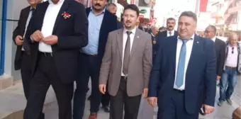 Fatih Caddesi'ni Karış Karış Gezdi