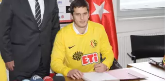 Manisaspor, Eskişehirsporlu Causic'i Transfer Etti