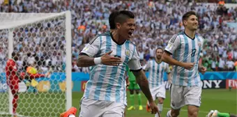 Marcos Rojo, Manchester United Yolcusu