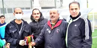 Lösemili Tugay Yılın Futbolcusu