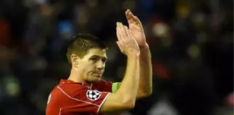 Steven Gerrard Uçup Gidiyor