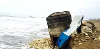 Karadeniz Kabardı, Karasu'da Kıyı Şeridini Su Altında Bıraktı