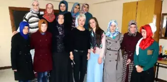 Midyatlı Kızlar, Kuaförlük, Makyaj ve Cilt Bakımını Öğreniyor