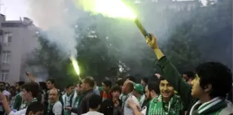 Bursaspor ve Galatasaray Kafilesi Stadyuma Geldi