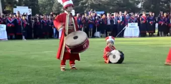 MAKÜ'de Mezuniyet Töreni Coşkusu