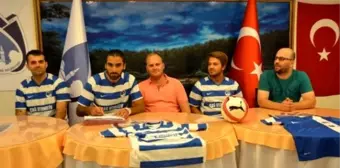 Yunusemre Belediyespor 3 Futbolcu ile Sözleşme İmzaladı