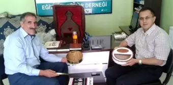 Kaymakam Sağ'dan Arıcılar Derneğine Ziyaret