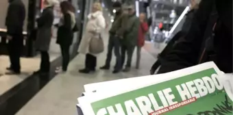 Charlie Hebdo Dergisinde Yaprak Dökümü