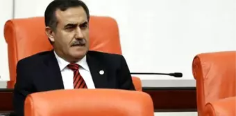 İhsan Özkes'ten Tepki Çeken Atatürk ve CHP Tweet'leri