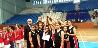 Rize'de Küçükler Basketbol İl Birinciliği Sona Erdi