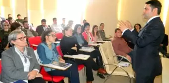 Etkili Konuşma Teknikleri ve Hitabet Semineri Yapıldı?