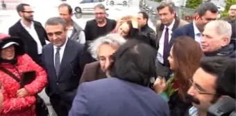 Can Dündar: Savcı Casusluk ve Darbecilik İddiasından Vazgeçti