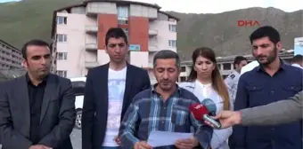 Hakkari'de Eğitim-Sen'den Rektör'e Pano Tepkisi